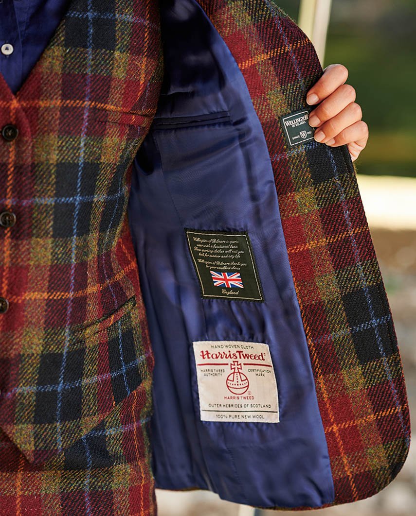 Harris Tweed Blazer ''Carola'' in Check of Island - Wellington of Bilmore