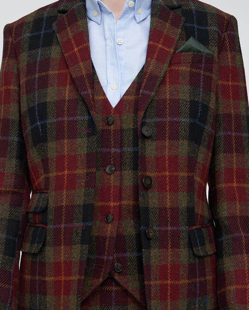 Harris Tweed Blazer "Carola" in Check of Island - Wellington of Bilmore