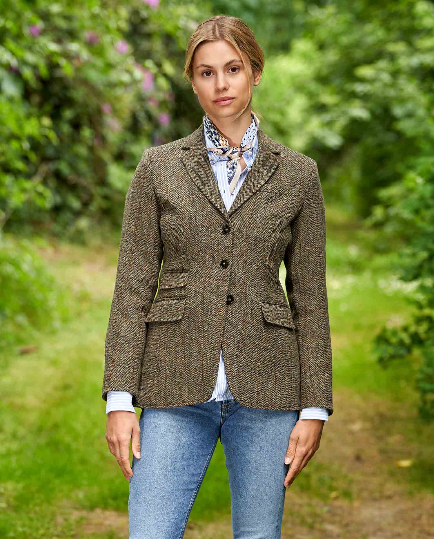 Harris Tweed Blazer ''Carola'' in evergreen - Wellington of Bilmore
