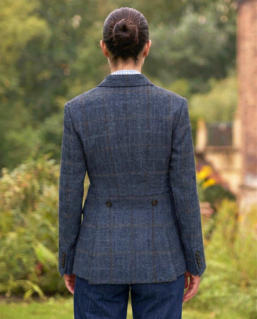 Harris Tweed Blazer ''Carola'' in grey-blue Herringbone - Wellington of Bilmore