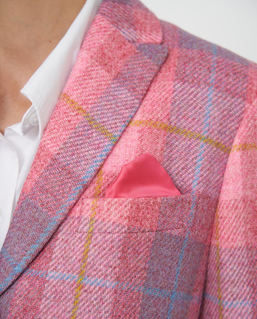 Harris Tweed Blazer ''Ladiesclub'' in Rose Punk Check - Wellington of Bilmore