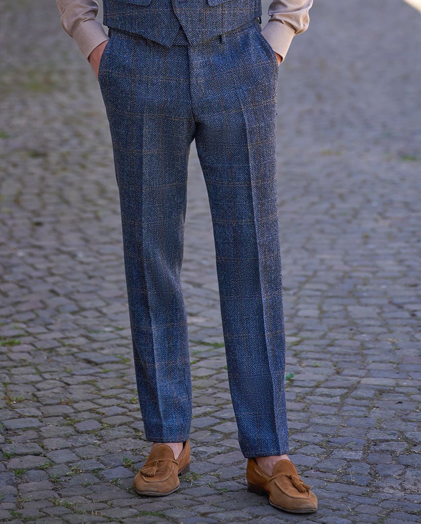 Harris Tweed Hose ''Mr. Miller" in grey - blue herringbone - Wellington of Bilmore