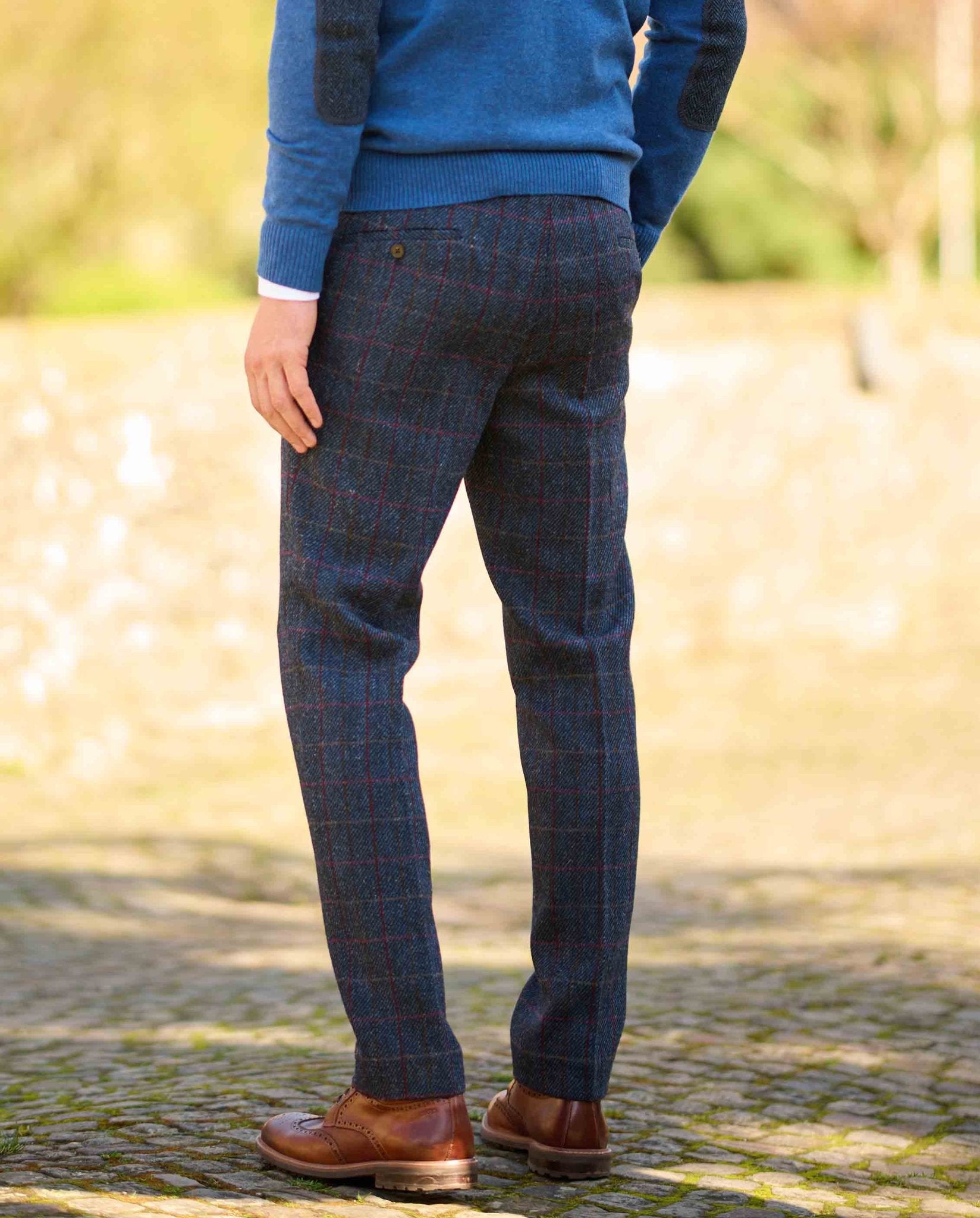 Harris Tweed Hose ''Mr. Miller " in scottish blue - Wellington of Bilmore