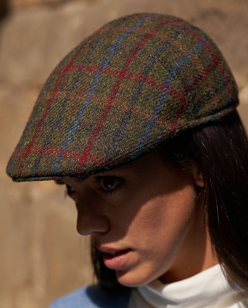 Harris Tweed Mütze "Henry Cap" in red - blue Check - Wellington of Bilmore