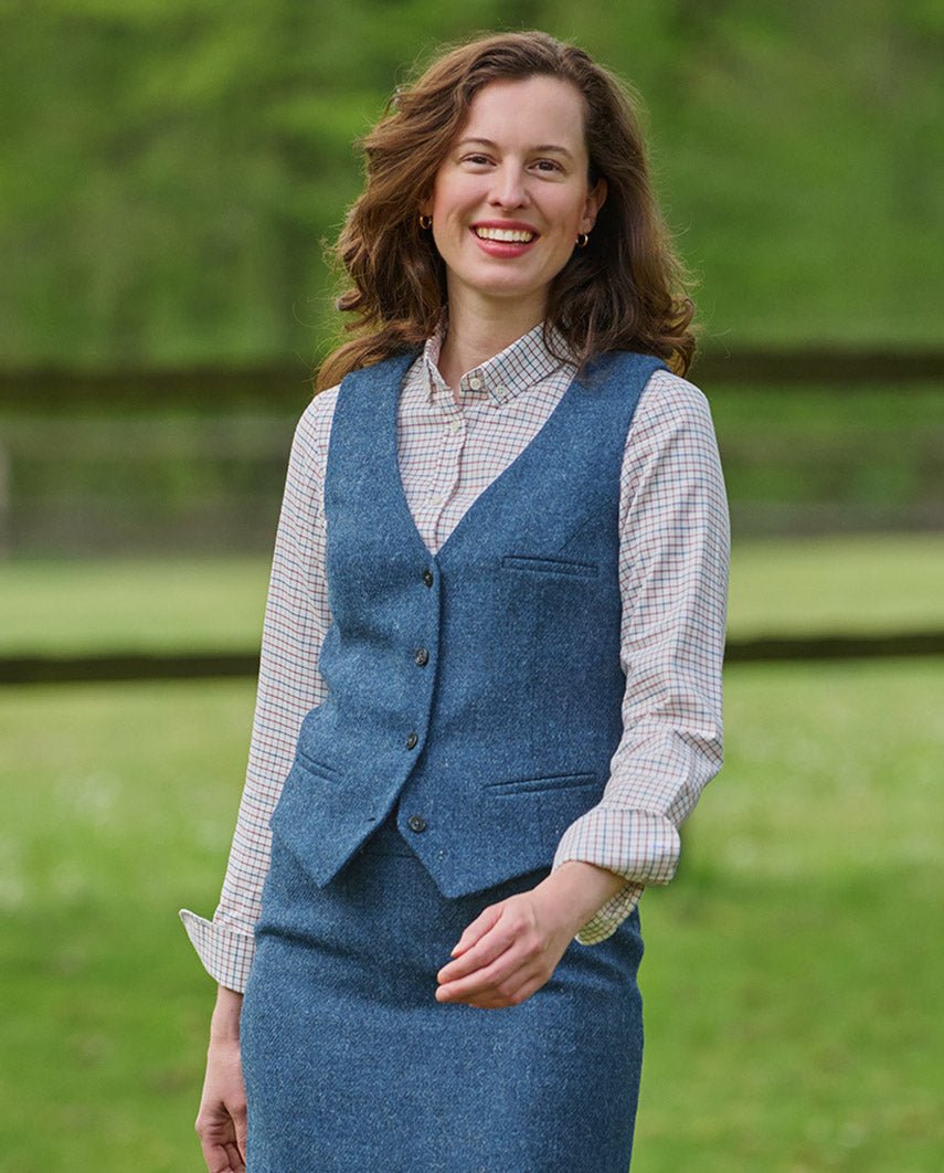 Harris Tweed Weste "Lea" in blue shadow - Wellington of Bilmore