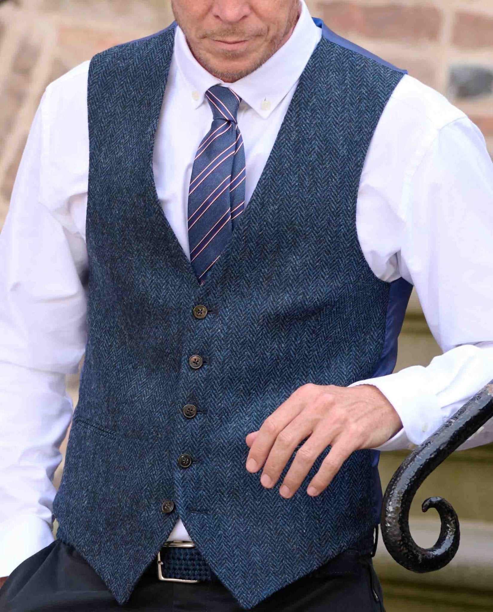 Harris Tweed Weste "Tailor" in blue Herringbone - Wellington of Bilmore