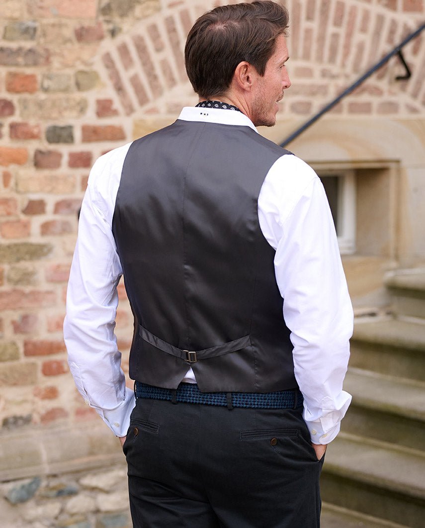 Harris Tweed Weste ''Tailor'' in charcoal - Wellington of Bilmore