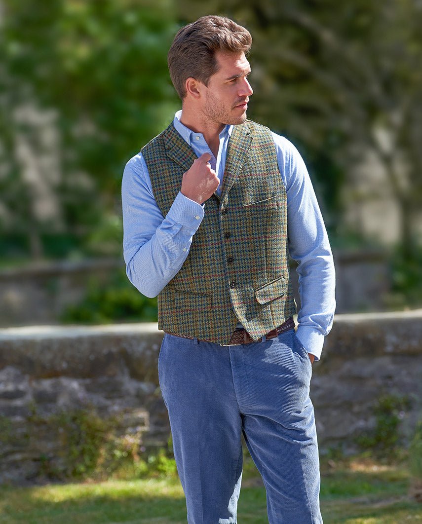 Harris Tweed Weste "Wales" in green Castle - Wellington of Bilmore