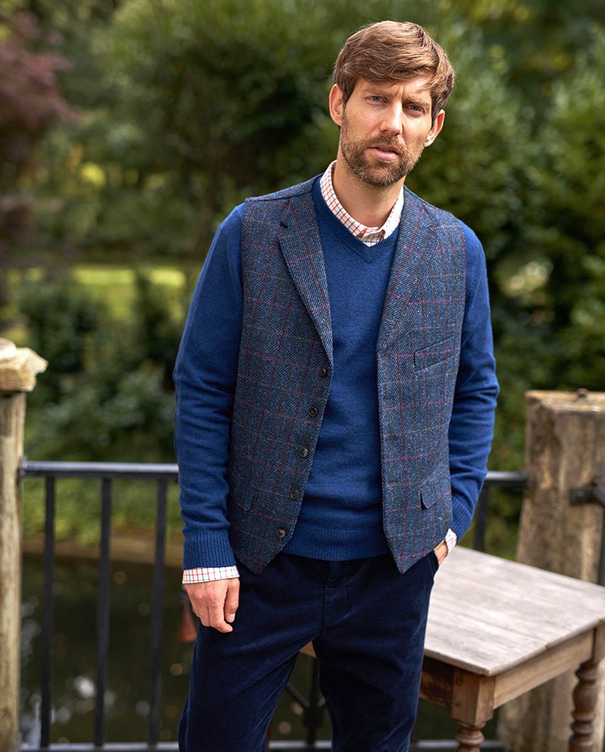 Harris Tweed Weste ''Wales'' in scottish blue - Wellington of Bilmore