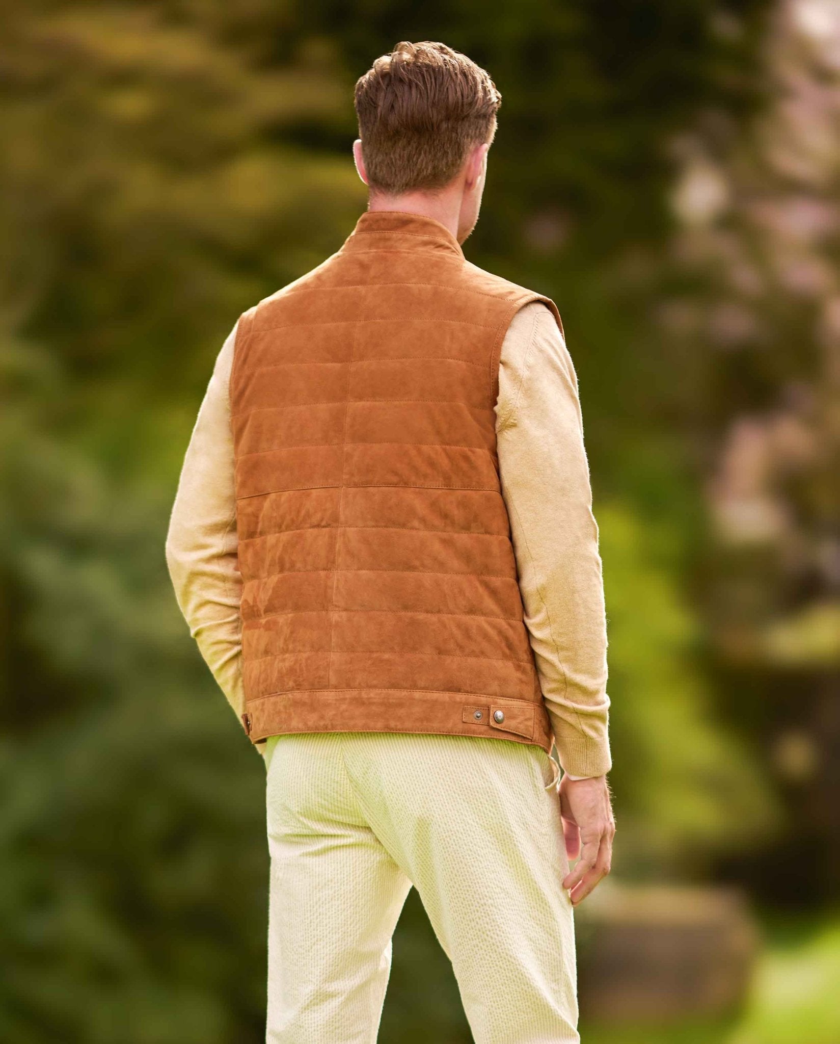 Herren Lederweste ''Veikko'' aus Ziegenvelours in cognac - Wellington of Bilmore