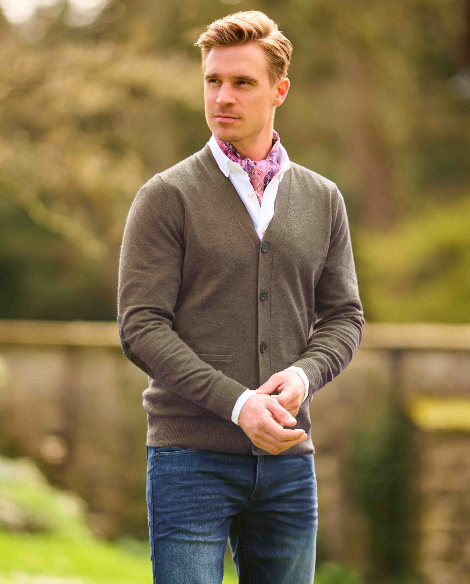 Herren Merino - Strickjacke ''The Cardigan'' in nutmeg - Wellington of Bilmore