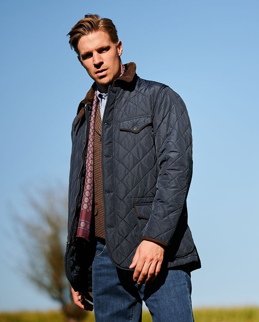 Herren Steppjacke ''Boston'' in navy mit Harris Tweed Applikationen - Wellington of Bilmore