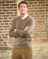 Herren Strickpullover "Jack" in nutmeg mit Harris Tweed Applikationen