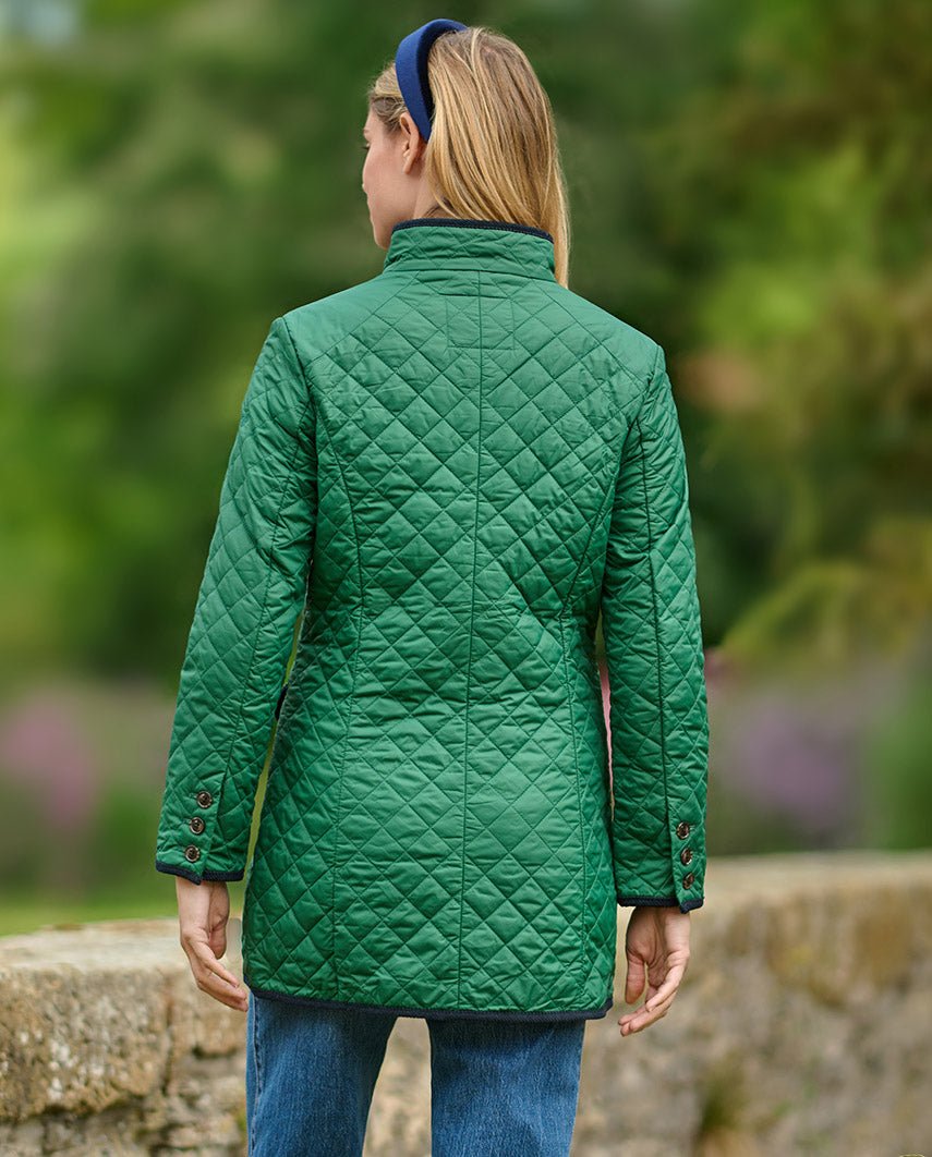 leichter Steppmantel ''Grace'' in racing green - Wellington of Bilmore