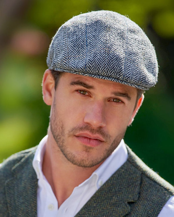 Flat cap "Henry Cap" made from original Harris Tweed in "Grey Herringbone"