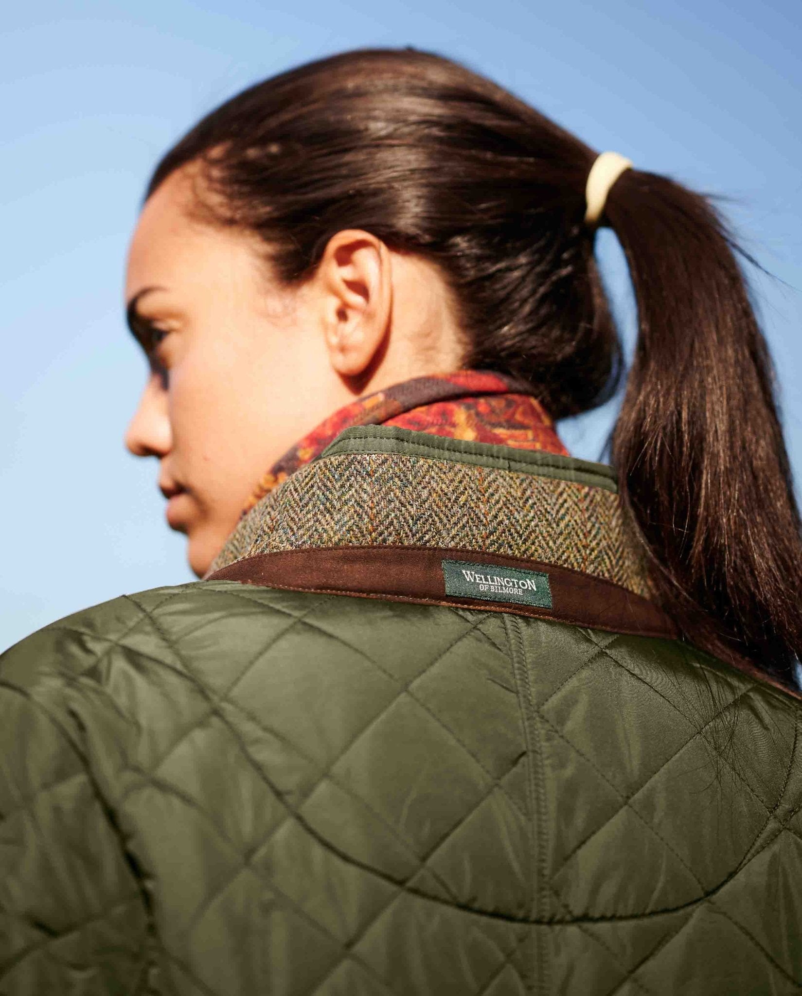 Steppmantel ''Gabby'' mit Tweed Besatz in oliv - Wellington of Bilmore