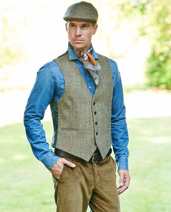 Tailor - Harris Tweed Vest in light green